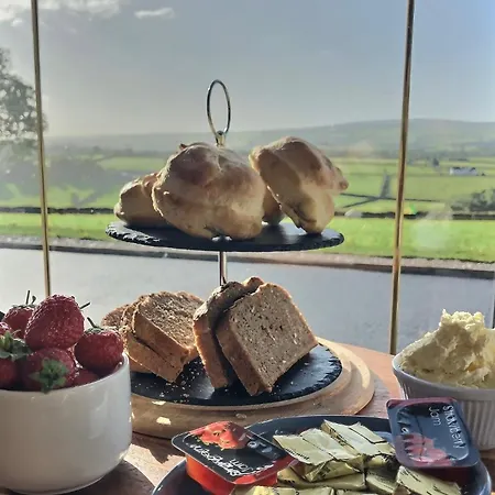 The Blue Door منزل ريفي