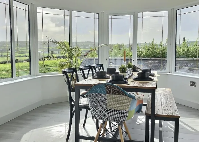 컨트리하우스 The Blue Door 레터케니