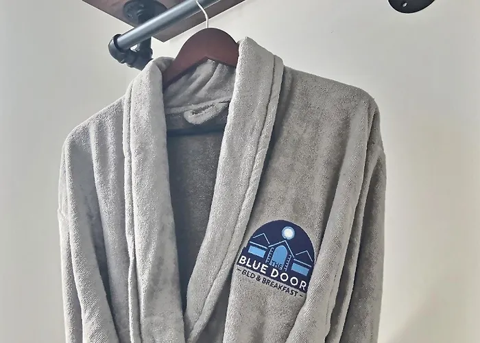 The Blue Door 컨트리하우스